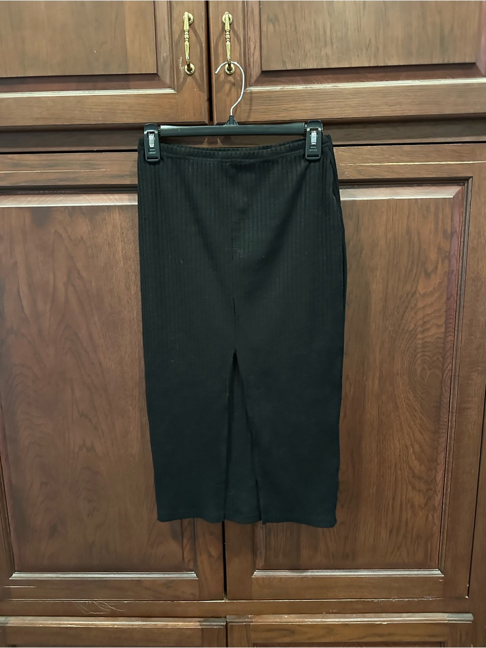 SHEIN MIDI skirt in black sz M